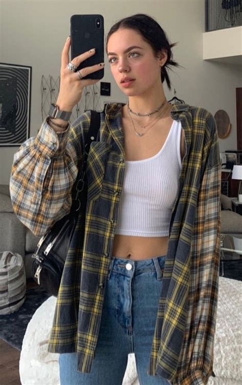 oversized flannel outfits